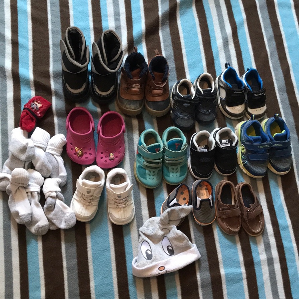 Mystery bundle of boys shoes
